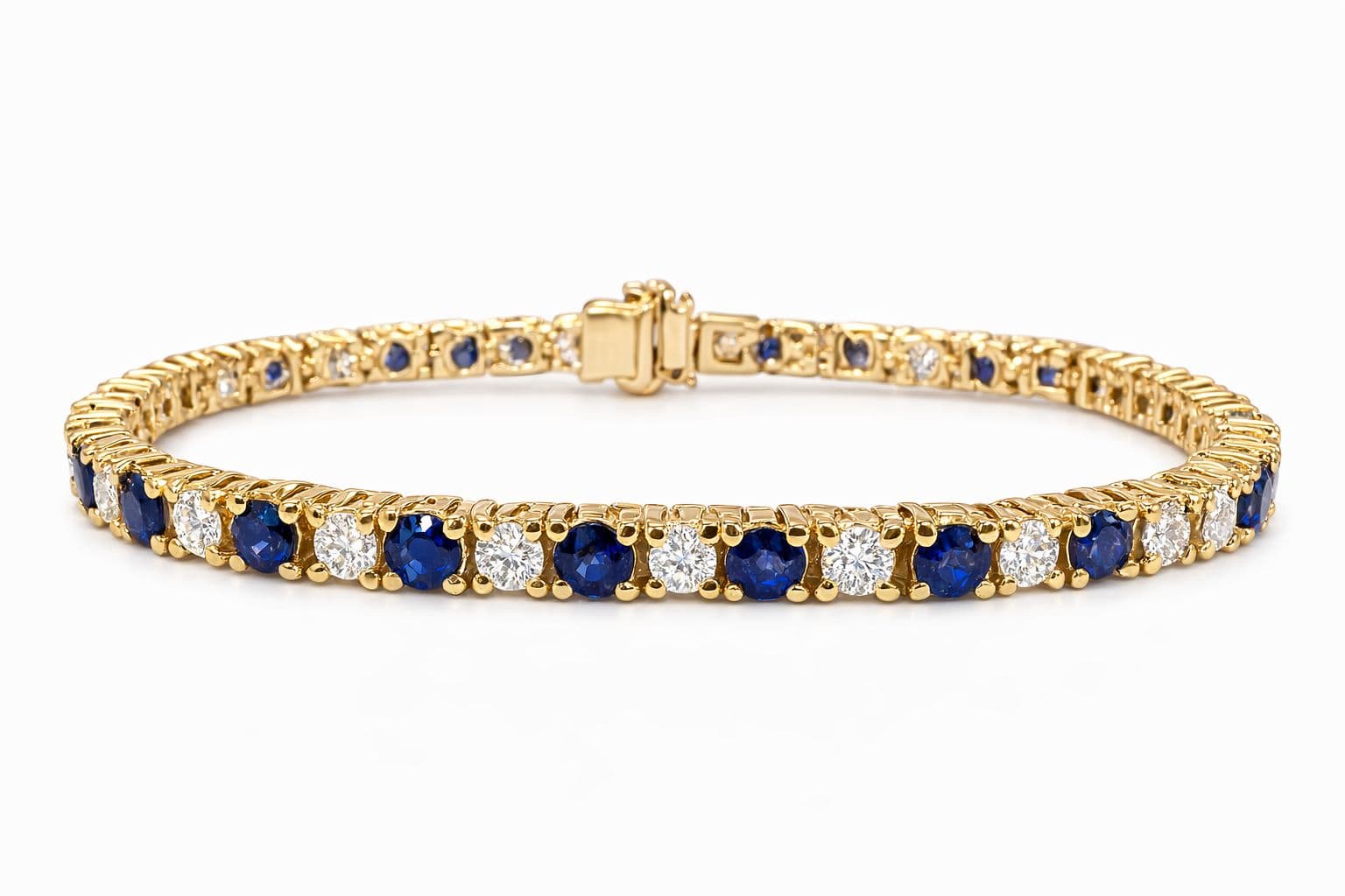 3.4 CT Round Sapphire and Diamond Bracelet