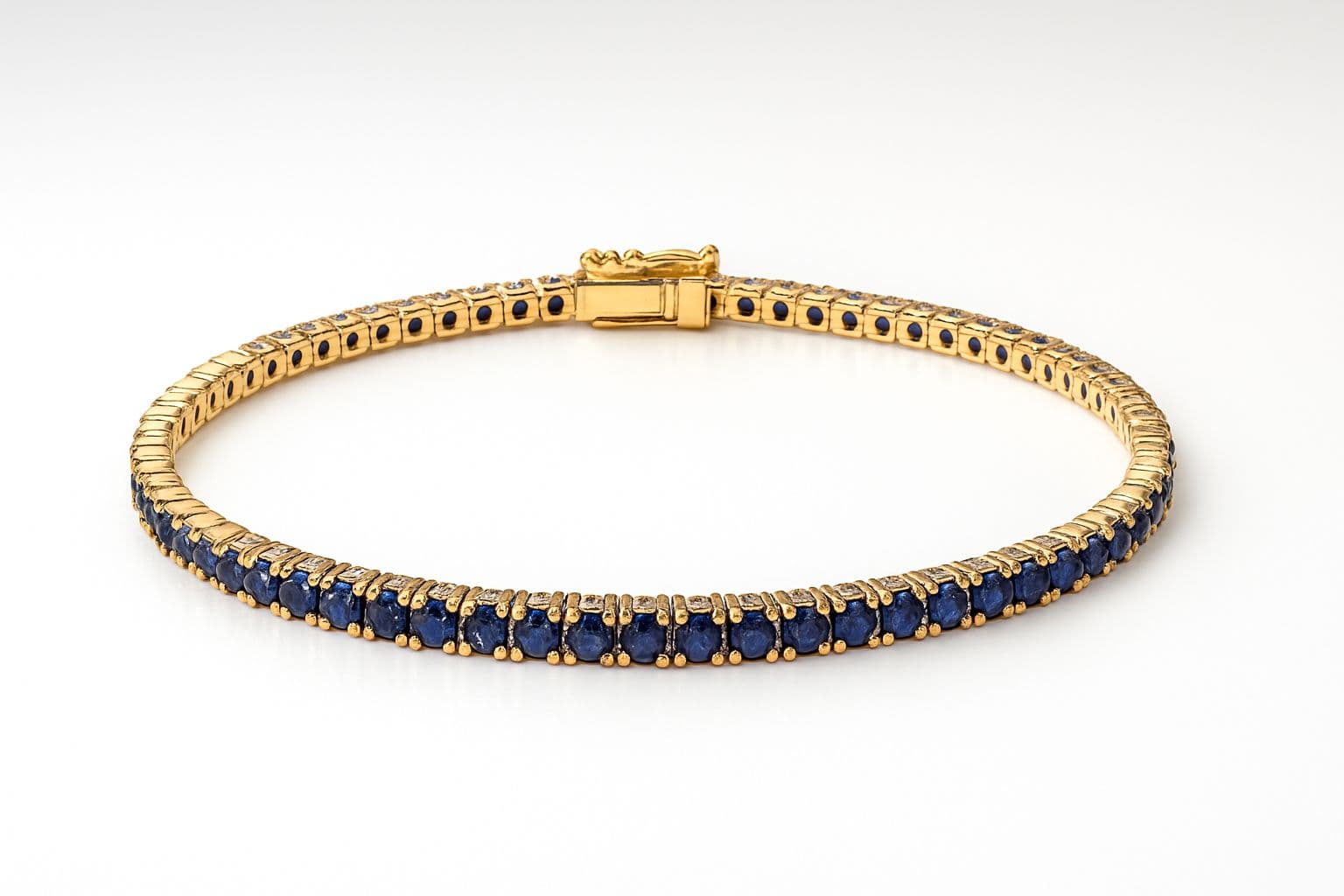 4.01 ct Sapphire Tennis Bracelet